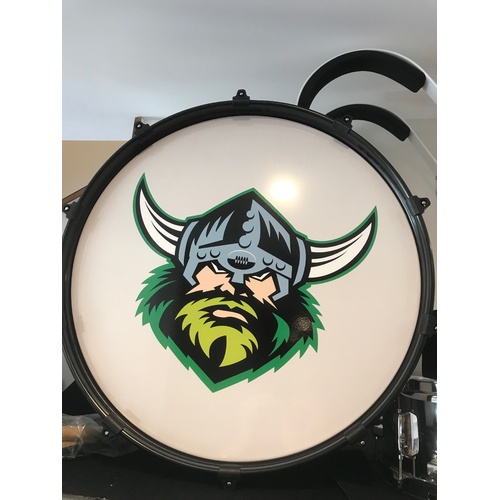Custom Logo on your Bass Drum