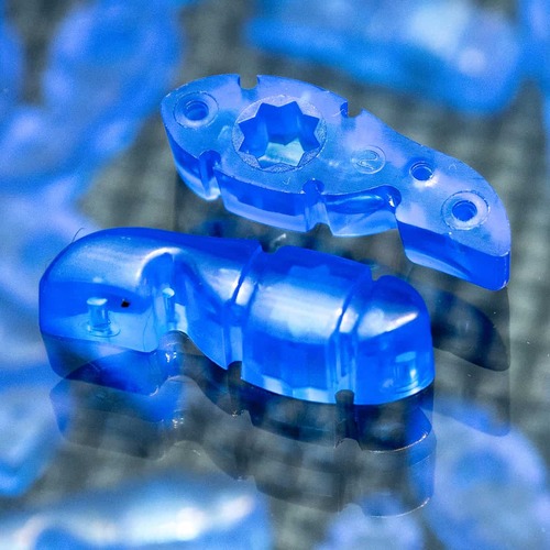 Tuner Fish Lug Locks Blue - 8 Pack